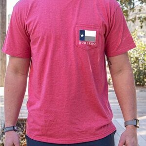 BURLEBO Men's Texas Flag Pocket Tee - Red